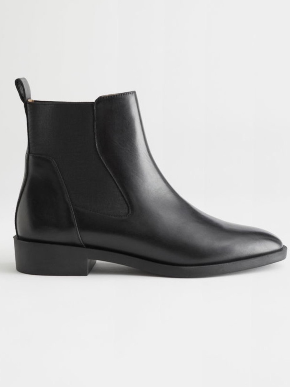 & Other Stories Almond Toe Black Leather Minimalist Chelsea Ankle Boots EUC 36